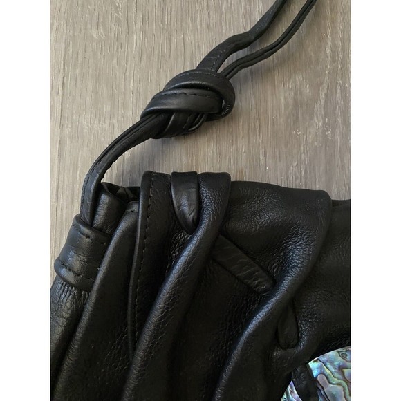 Vintage 80s Artisan Handmade Black Leather Purse With Mother Of Pearl Accent - Picture 3 of 14